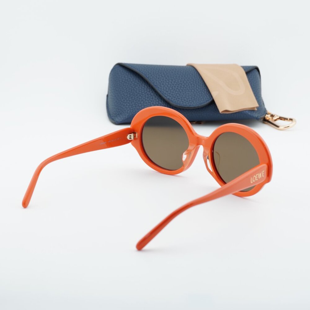 Loewe LW40135F 42E Round Sunglasses – Orange/Brown - Picture 4 of 9